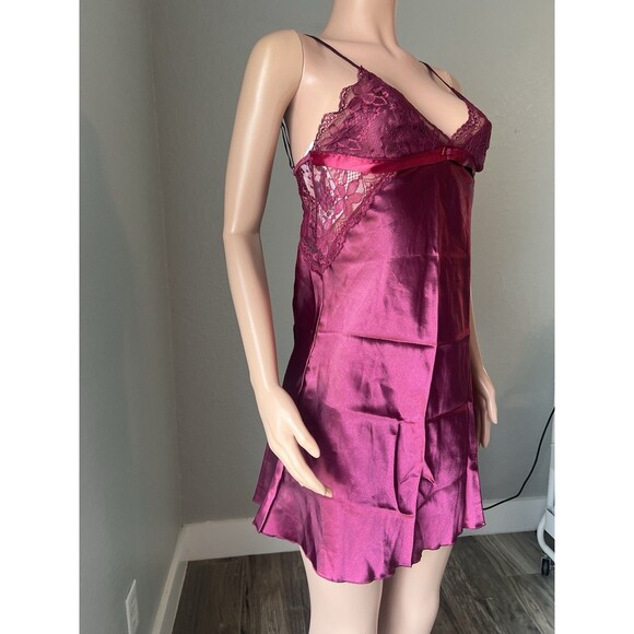 Shirley of Hollywood Lace Satin Lingerie NIGHTGOWN BURGUNDY MEDIUM NWT NEW #178 - Picture 2 of 8